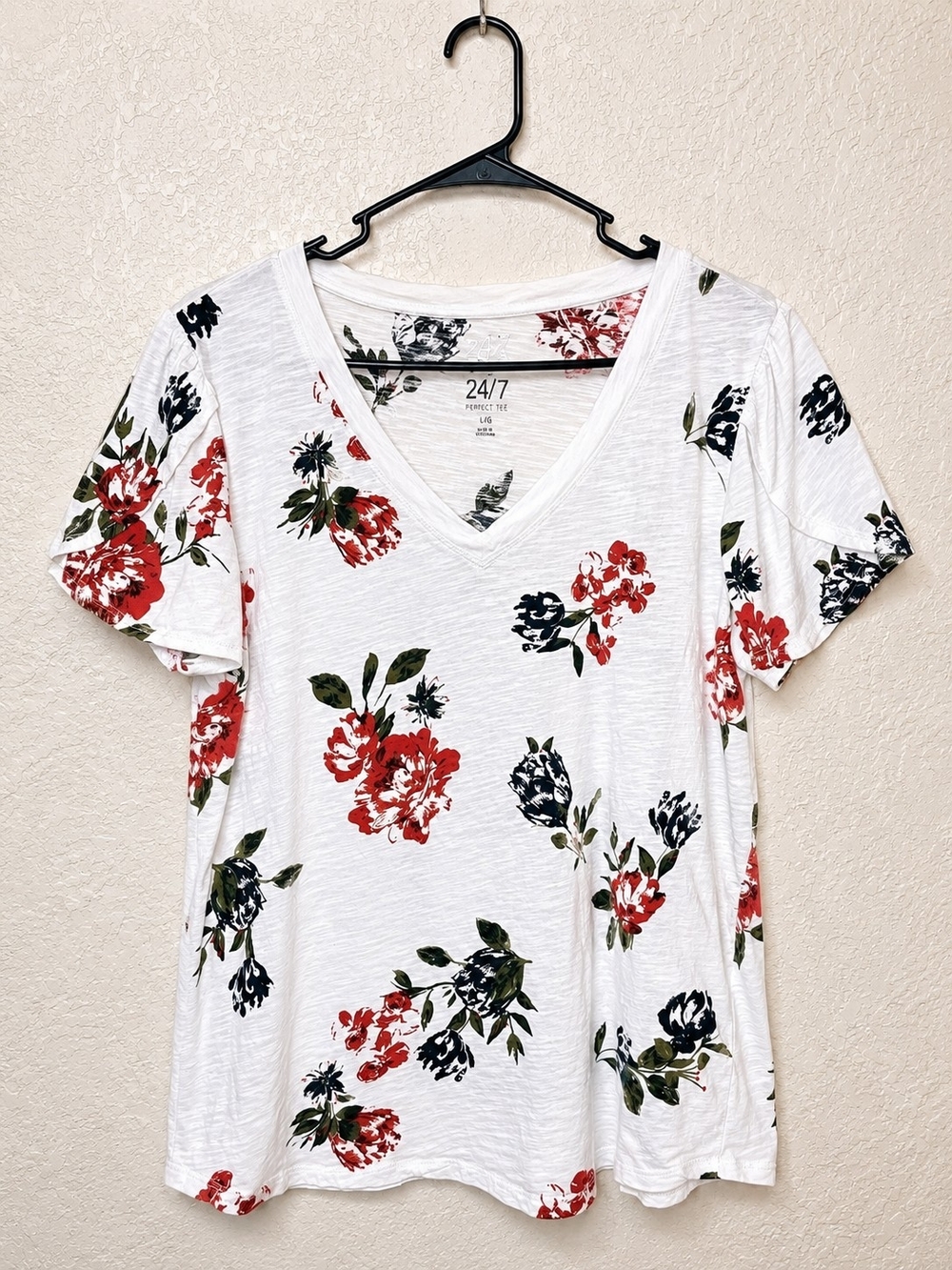 Maurices White V-Neck Tee with Red & Green Floral Print